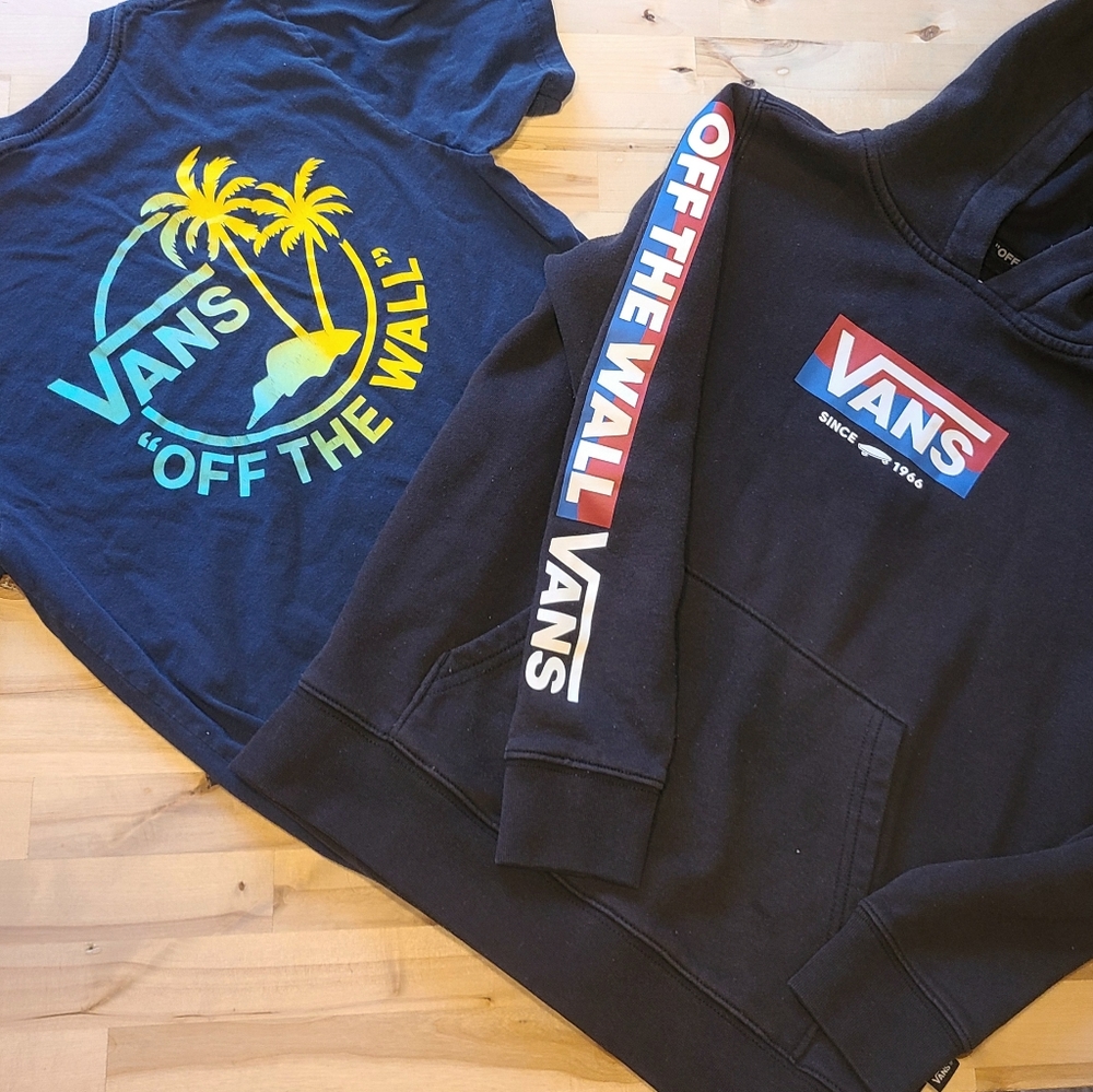 VANS Hoodie & Shirt Size Small 8/10